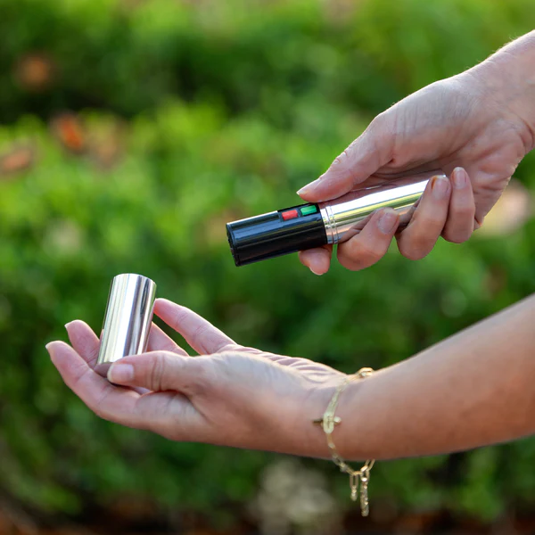 Don't Be Cheeky Stun